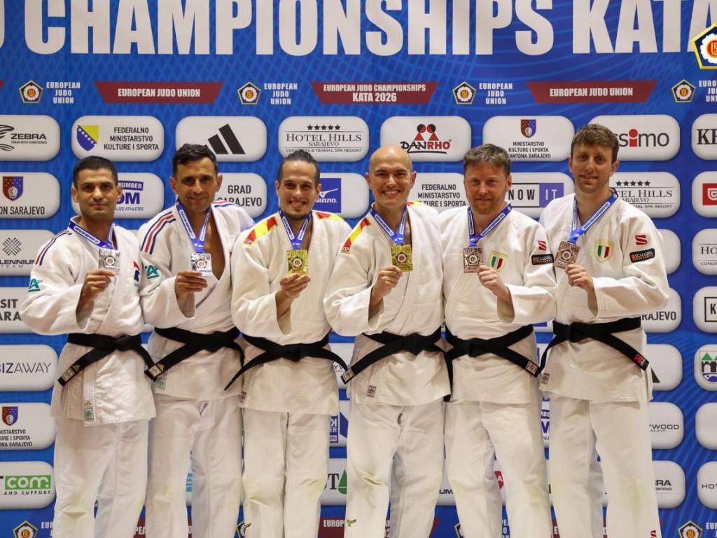 Image de l'actu 'Marques - Bega en Argent au championnat d'Europe Kata de Sarajevo'